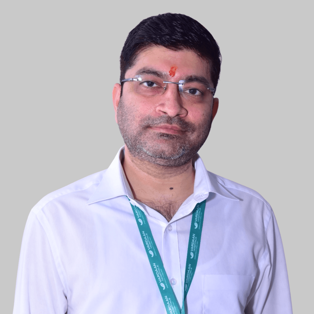 Dr. Kumar Puspendra